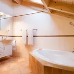 Aquila By Interhome
